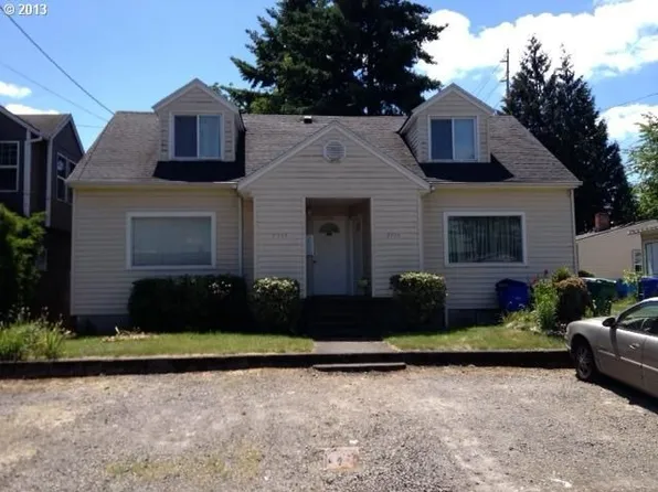 5714 NE Alton St, Portland, OR 97213