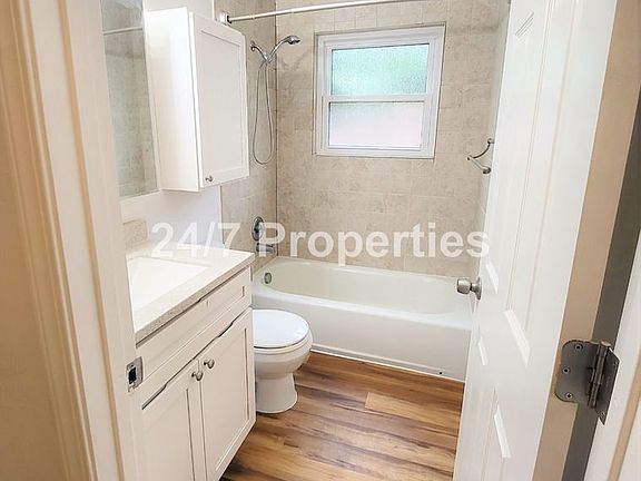 5th image of 13235 NW Westlawn Ter #13235