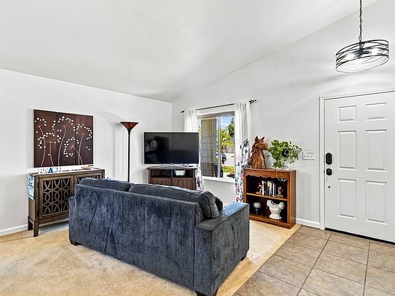 4th image of 4072 Donald Dr