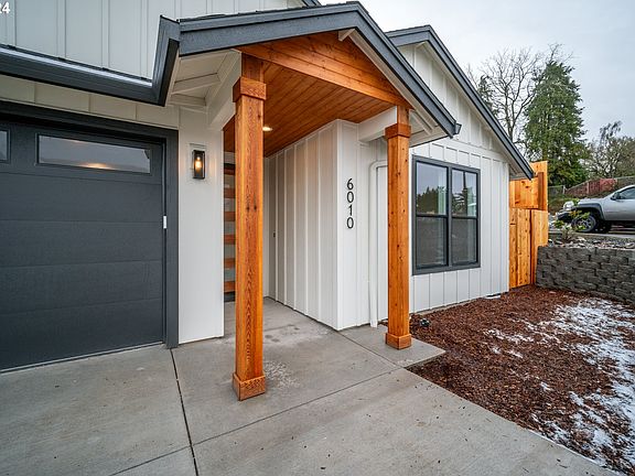 4th image of 6010 NE 45th Ct