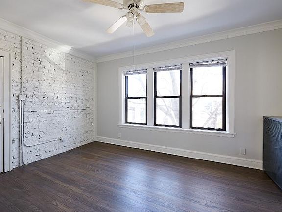 3rd image of 3056 N Honore St #1A