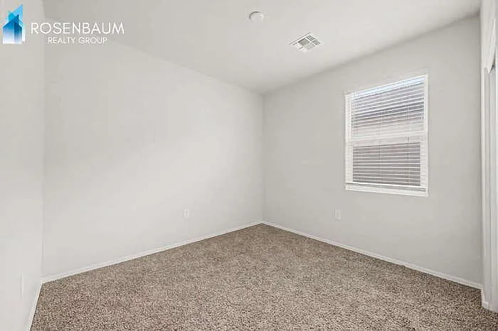 2431 S 46th St — Photo 25