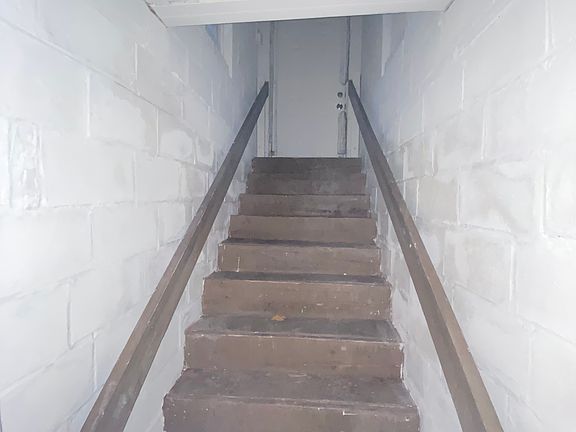 4th image of 28 Fife Dr #Basement