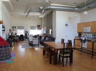 277 Grove St, Jersey City, NJ 07302