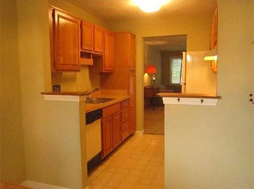 5th image of 189 Laurelwood Dr