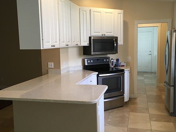 4th image of 11881 Delfina Ln