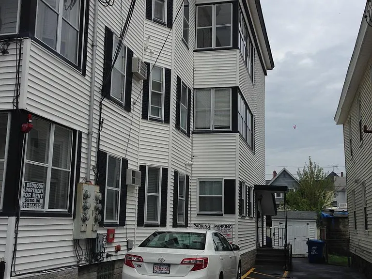101 Avon St — Photo 9