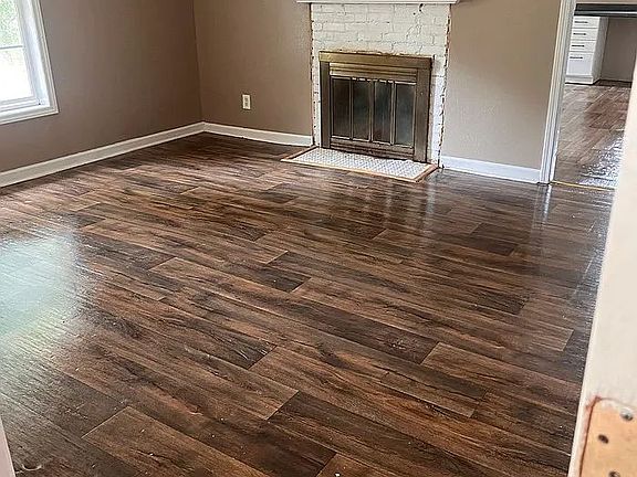 2nd image of 100 Calhoun St