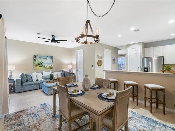 9929 E Villa Cir, Vero Beach, FL 32966