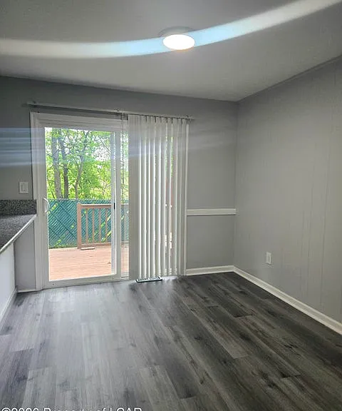 104 Haverford Dr — Photo 5