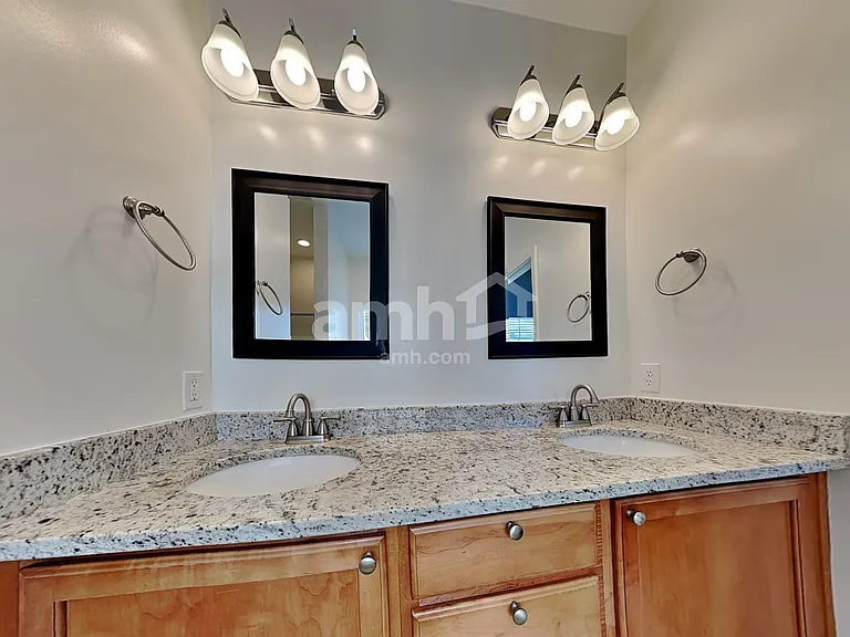 632 Stonebridge Cir — Photo 14