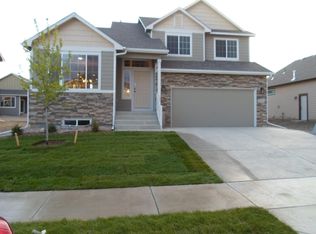 3455 Petrel Dr, Berthoud, CO 80513