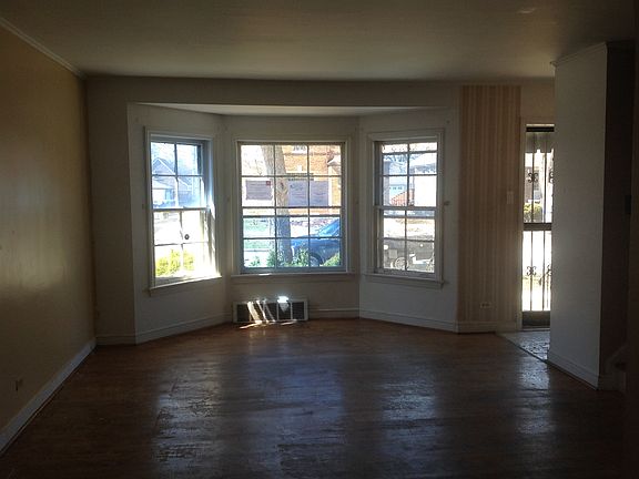 4th image of 10645 S Campbell Ave