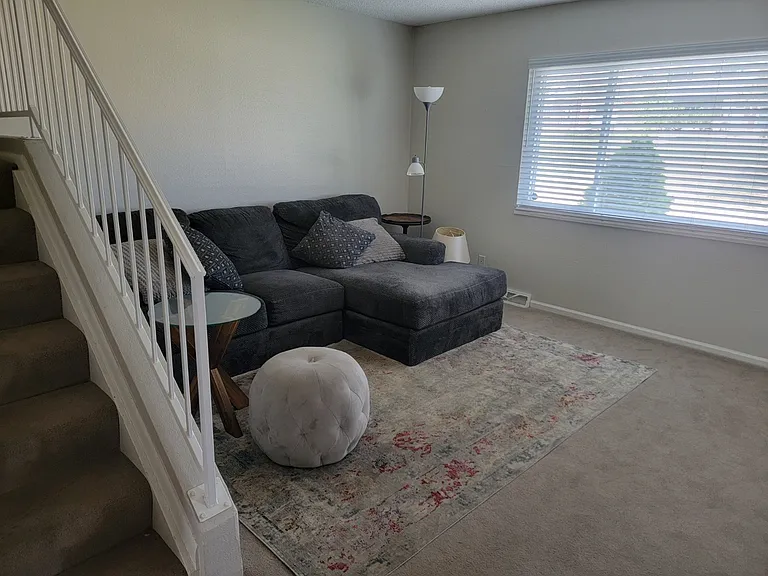 9235 E Oxford Dr — Photo 3
