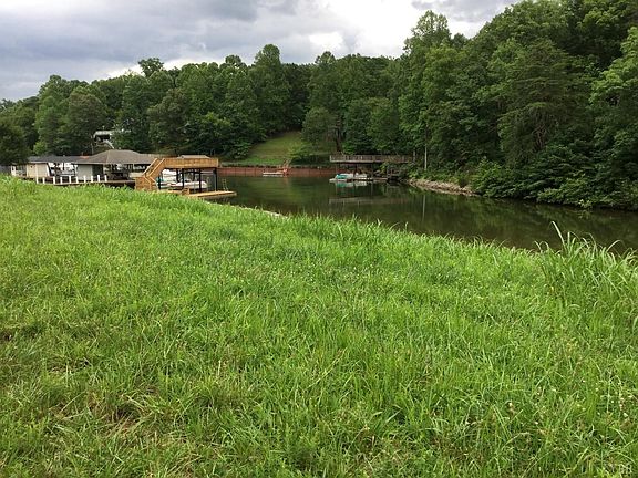 5th image of 0 Lake Edge Dr Lot 34