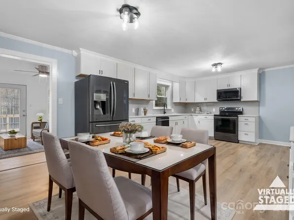 1485 State Highway 16 N, Taylorsville, NC 28681