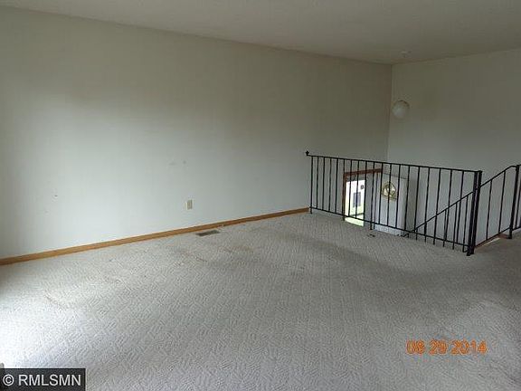 4th image of 419 Cari Park Ln