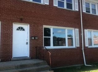 2136 Georgetown Ln, Waukegan, IL 60085