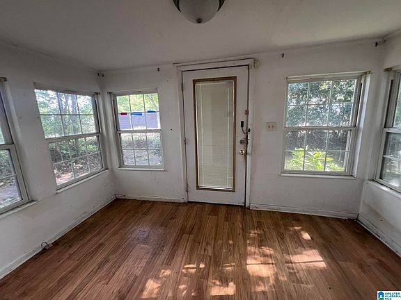2nd image of 1412 5th Ave
