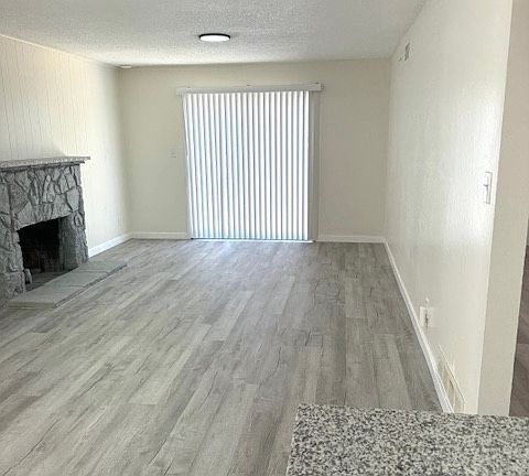 2nd image of 948 W Pat Ct