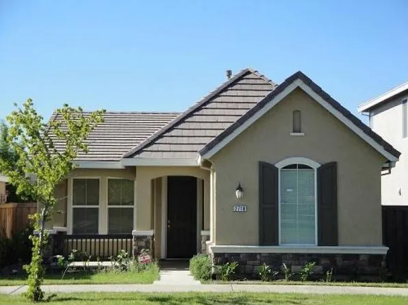 2718 San Juan Rd, Sacramento, CA 95833