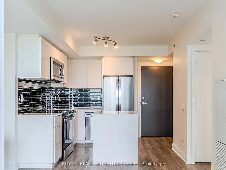 1461 Lawrence Ave W #1101 — Photo 7