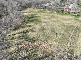 W Semor Dr, Decatur, IL 62521