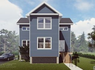 61 Surf Rd, Lindenhurst, NY 11757