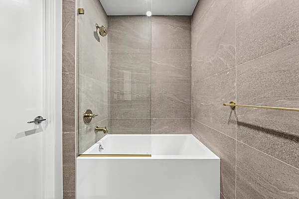 Rented by Nooklyn NYC LLC | media 8