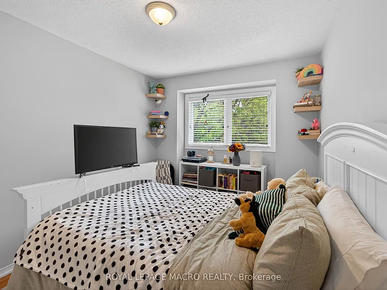 2215 Cleaver Ave #2 — Photo 16