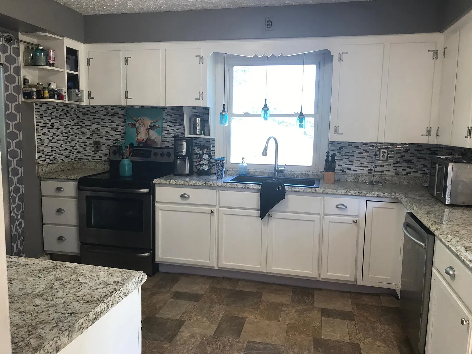 690 Leesville Rd — Photo 4
