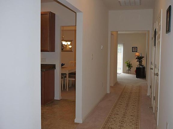 2nd image of 4304 Turriff Ln