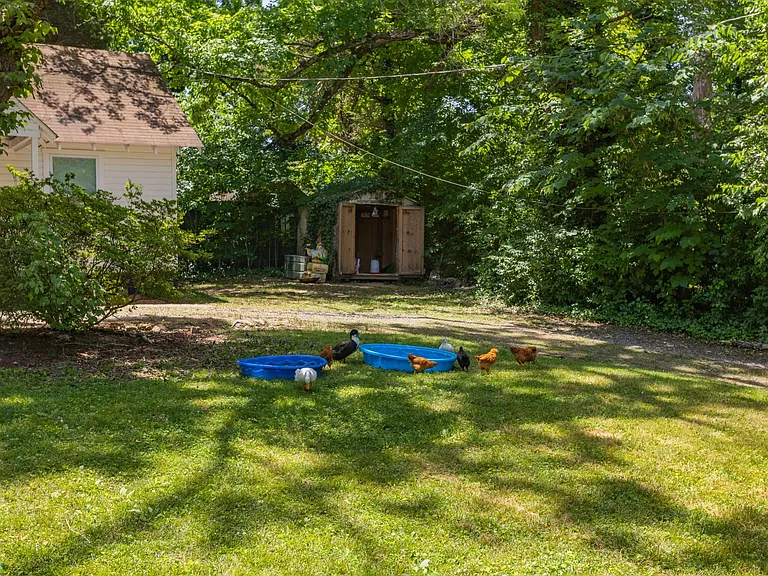 36 Pasadena Dr — Photo 22