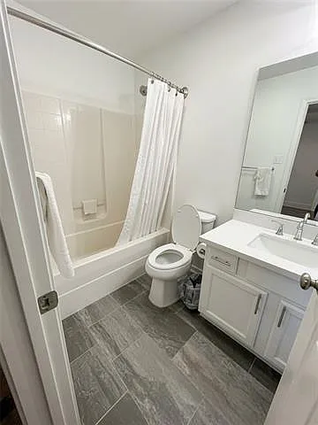 802 Carroll St — Photo 12