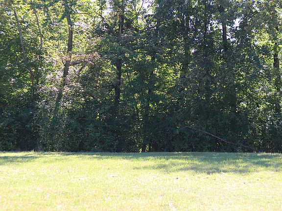 2nd image of 9992 Beech Dr