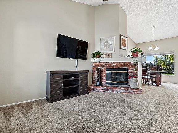 4th image of 6321 Alderpointe St