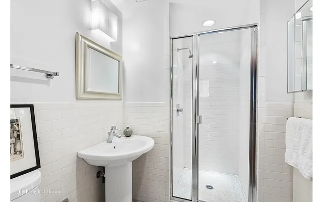 Sold by Douglas Elliman | media 13