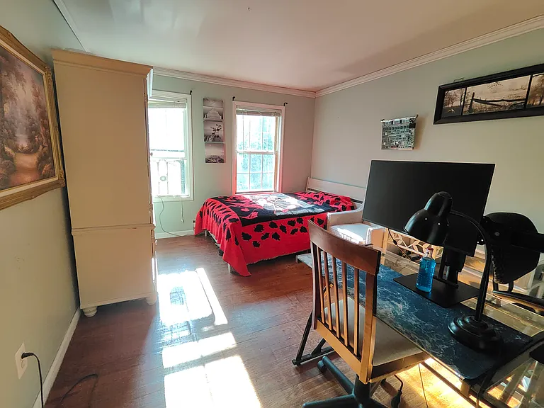508 Broadway — Photo 29