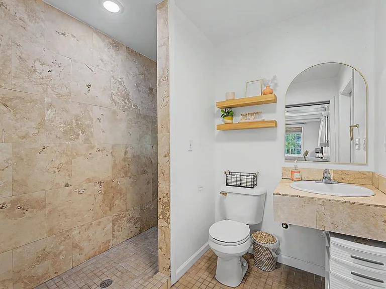 2523 S Cincinnati Ave — Photo 19