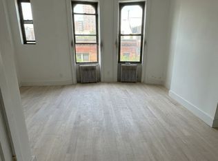 305 7th St APT 4L, Brooklyn, NY 11215