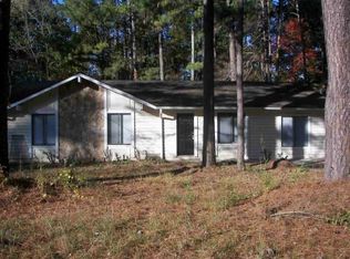 8978 Ashwood Dr, Riverdale, GA