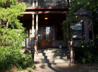 196 Norton St, New Haven, CT 06511