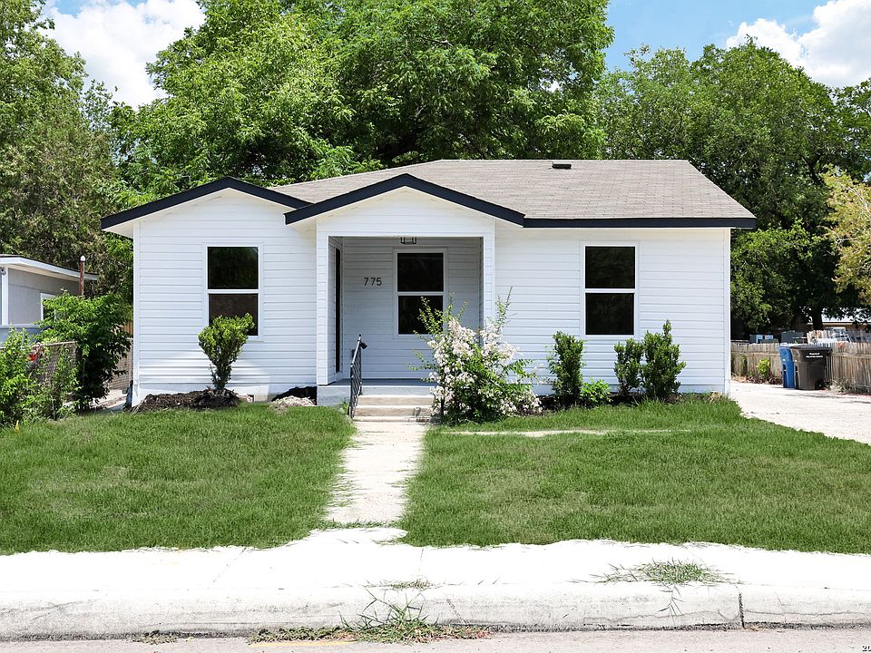 1st image of 775 YUCCA ST