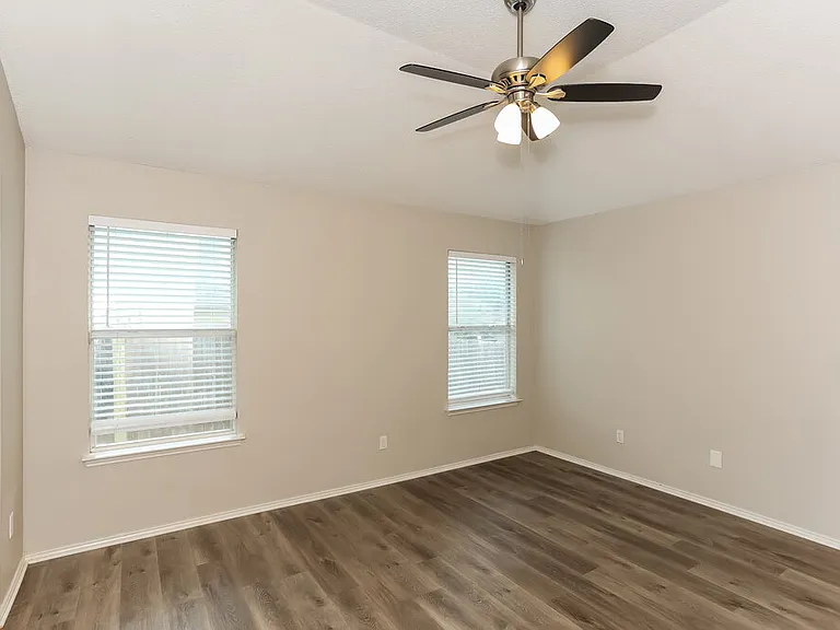 7445 Arbor Hill Dr — Photo 11