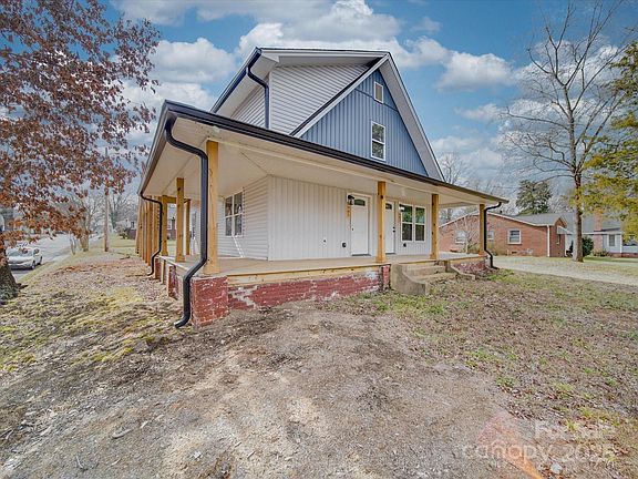 2nd image of 903 W End Ave