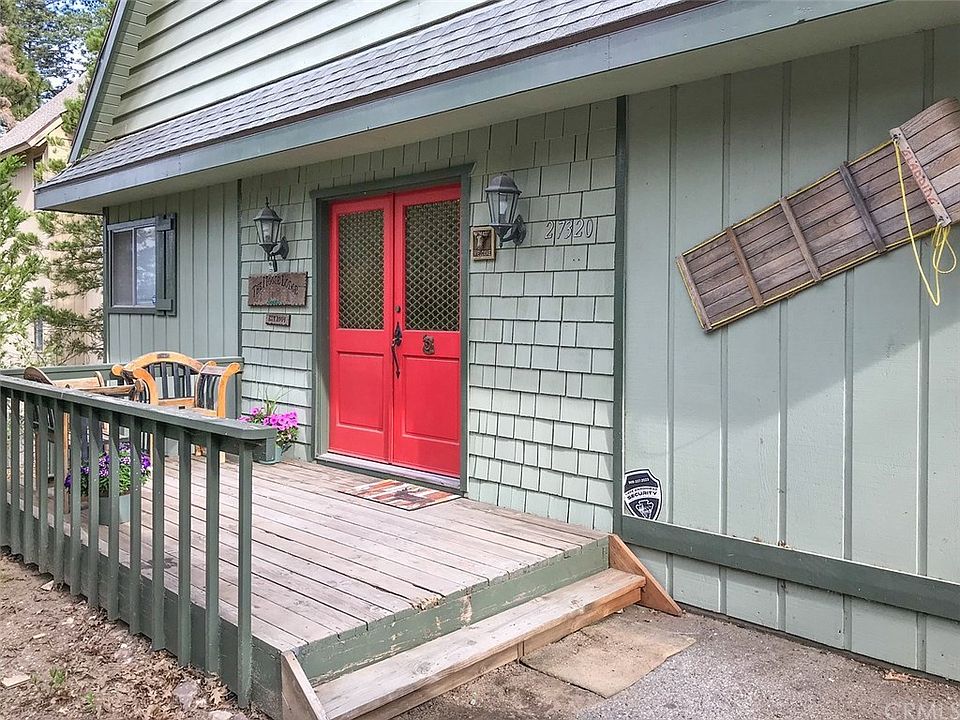 1st image of 27320 Maplewood Dr