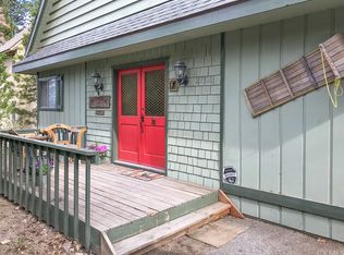 27320 Maplewood Dr, Lake Arrowhead, CA 92352