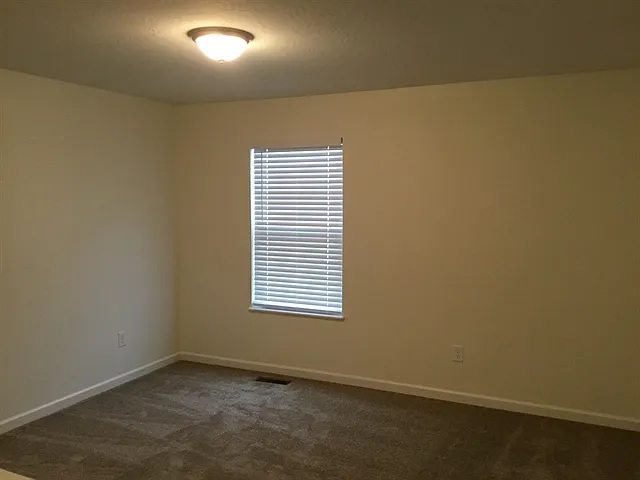 881 Orwell St — Photo 12