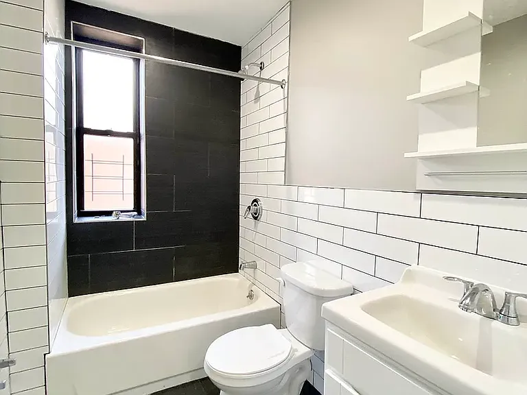 830 Magenta St #6A — Photo 4