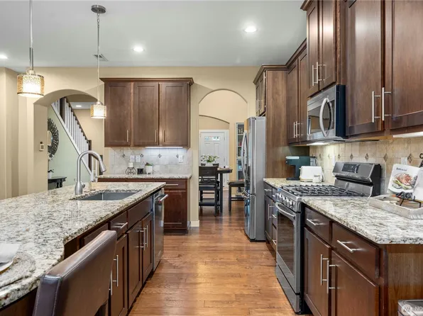 24309 229th Ct SE, Maple Valley, WA 98038